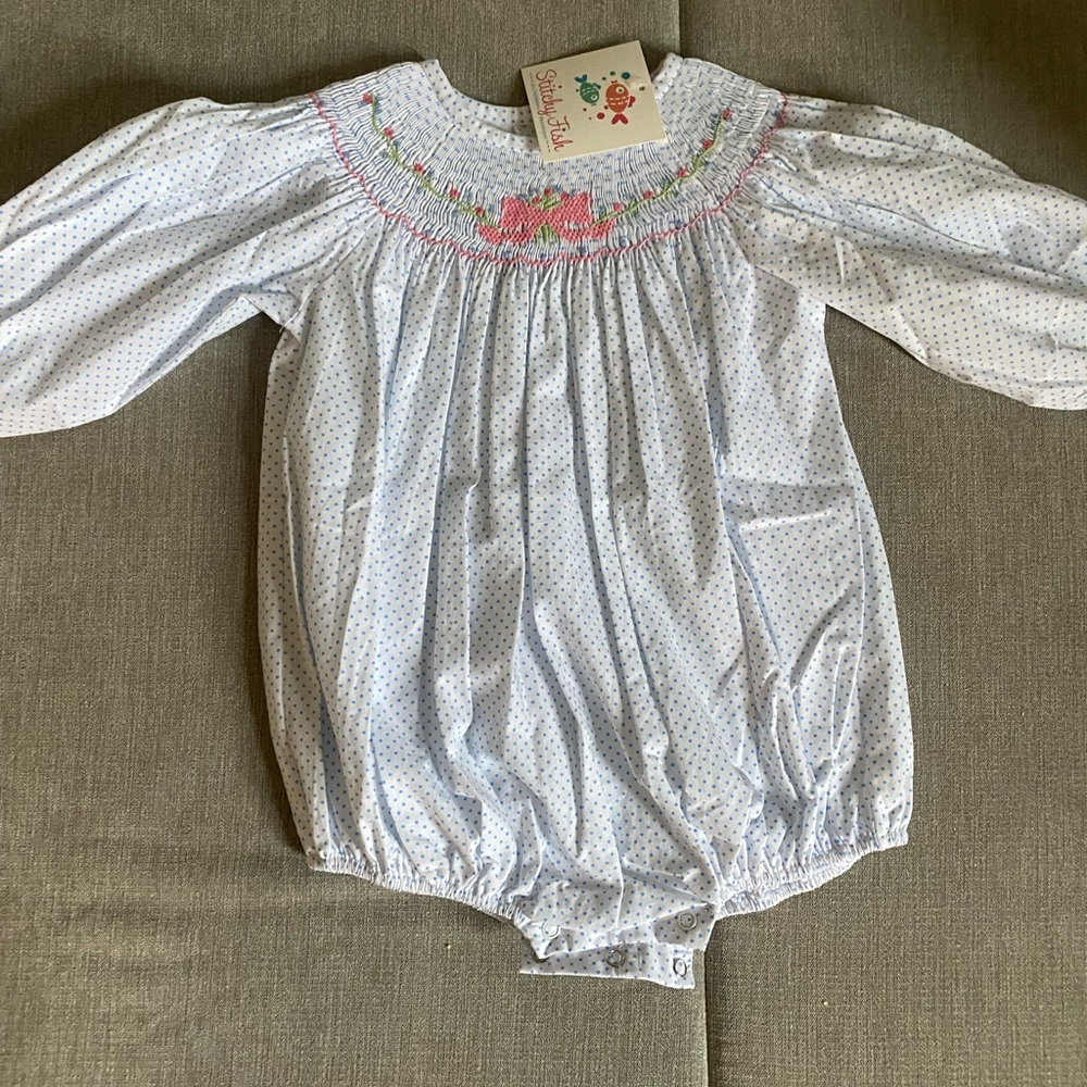 12 month stitch fish bubble